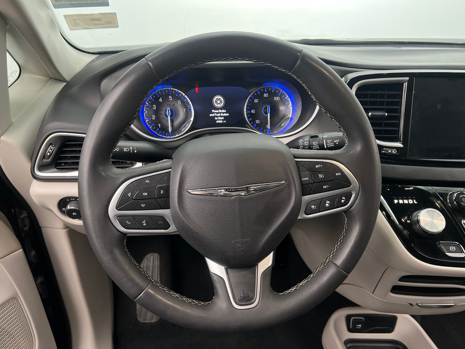 Thumbnail: 2024 Chrysler Pacifica - 4