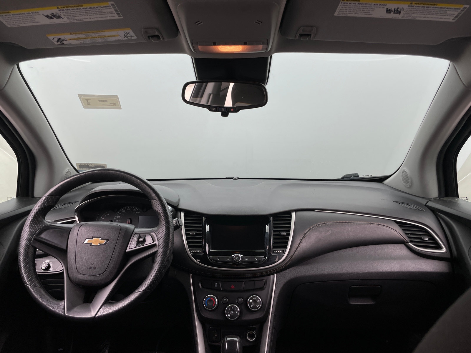 Thumbnail: 2020 Chevrolet Trax - 3