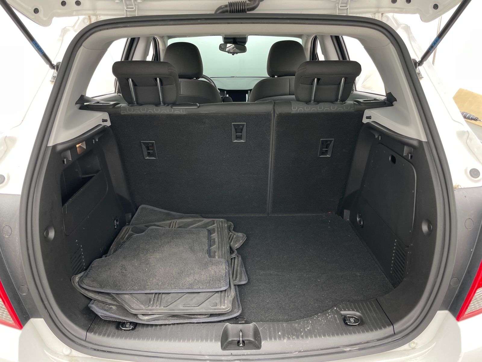 Thumbnail: 2020 Chevrolet Trax - 7