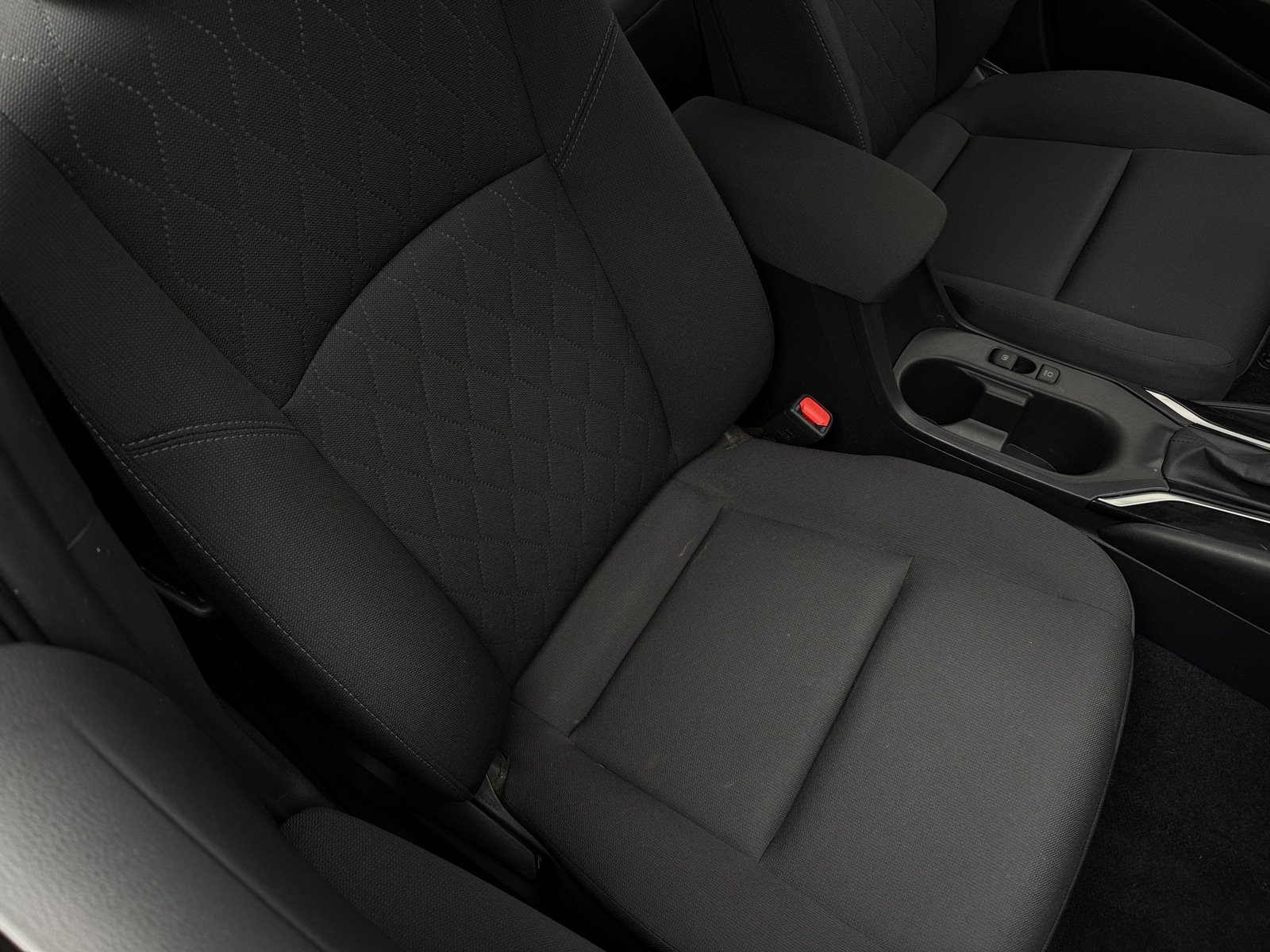 Thumbnail: 2025 Toyota Corolla - 2