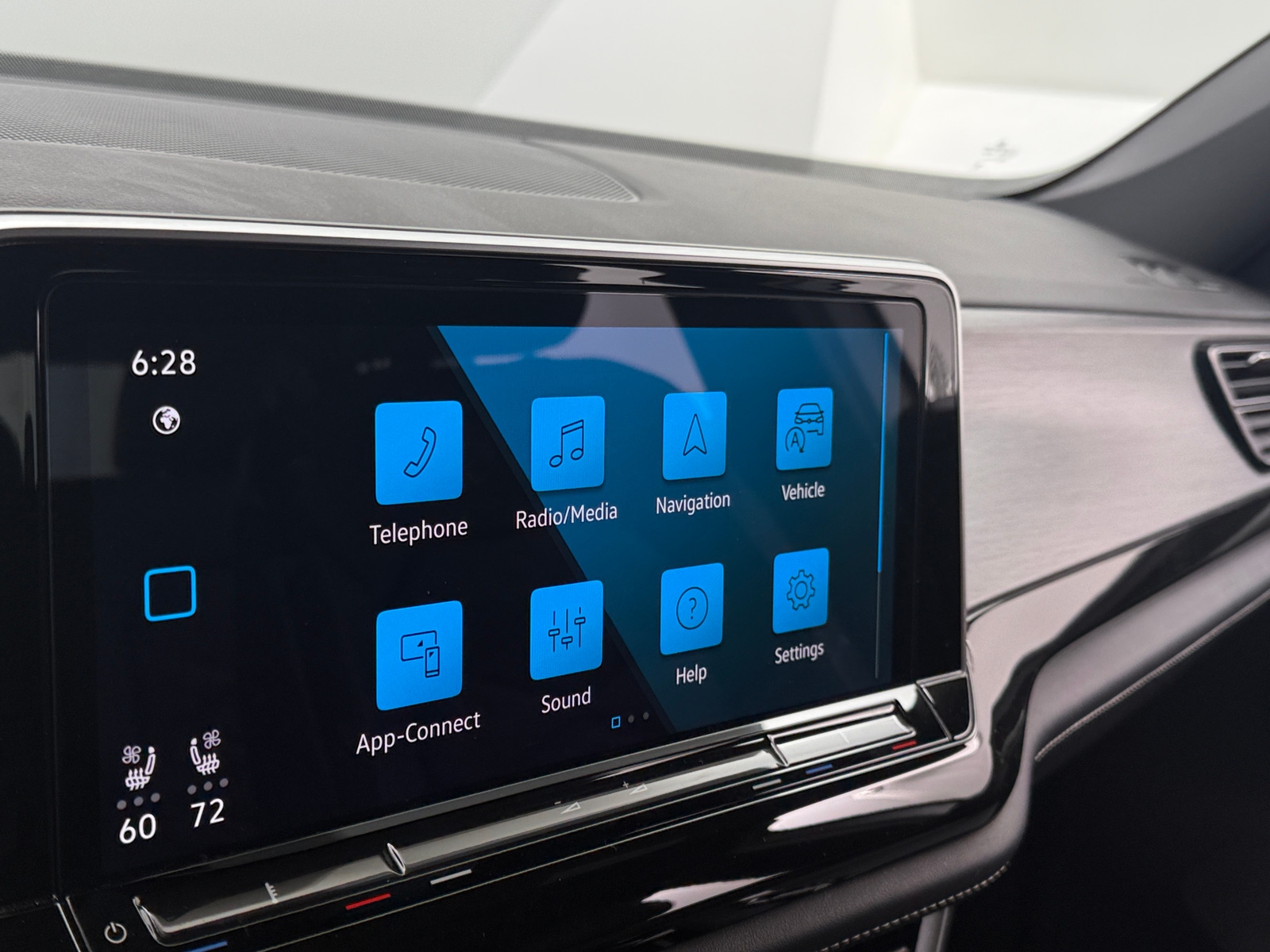 Thumbnail: 2025 Volkswagen Atlas - 3