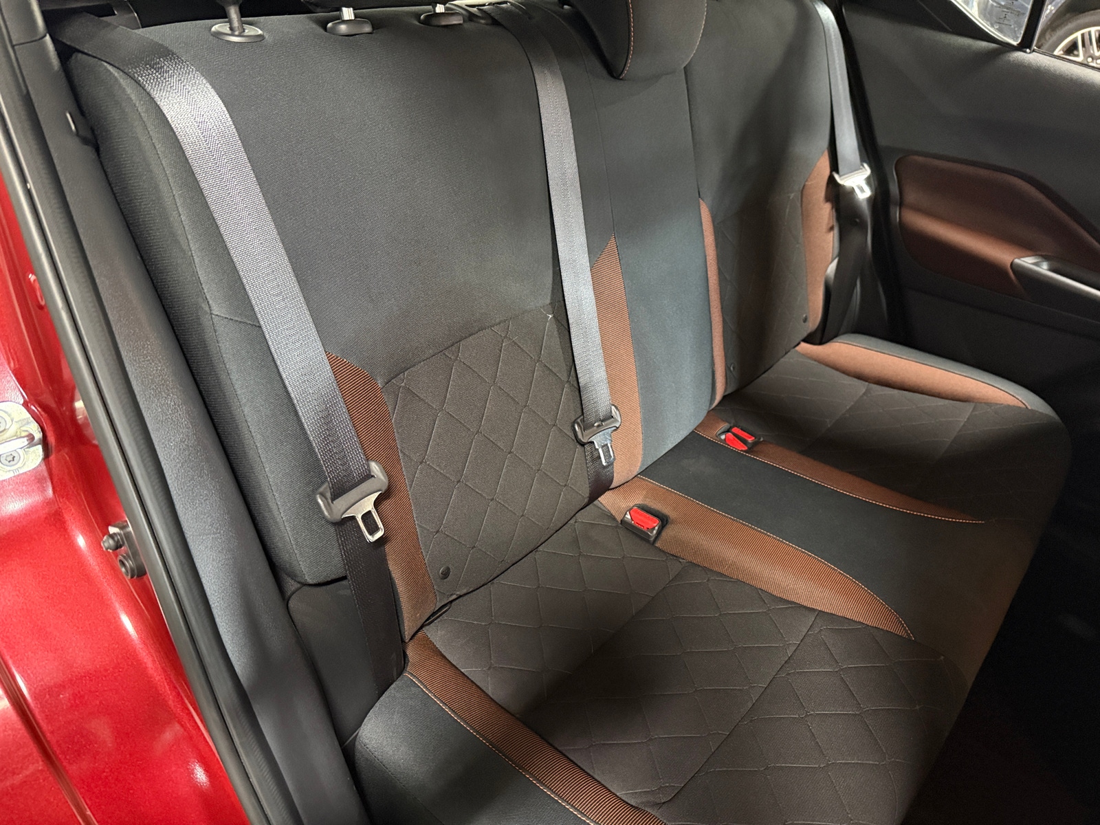 Thumbnail: 2019 Nissan Kicks - 6