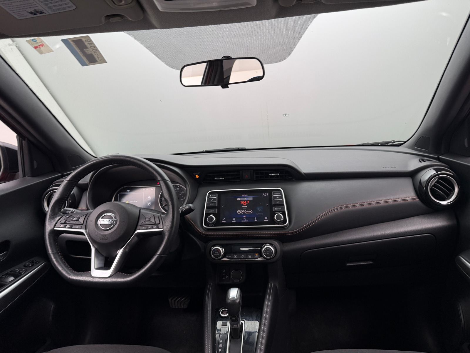 Thumbnail: 2019 Nissan Kicks - 3