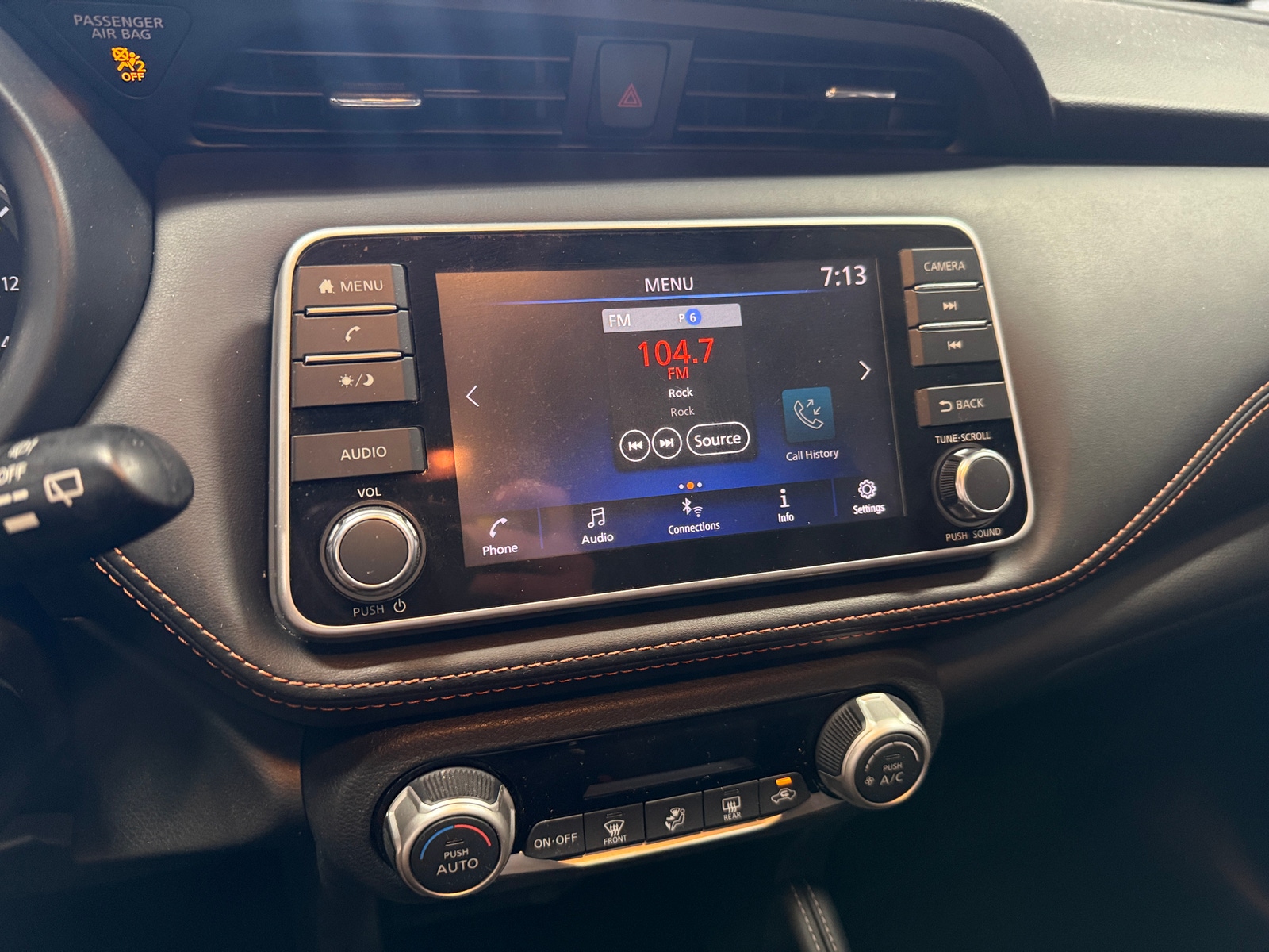Thumbnail: 2019 Nissan Kicks - 4