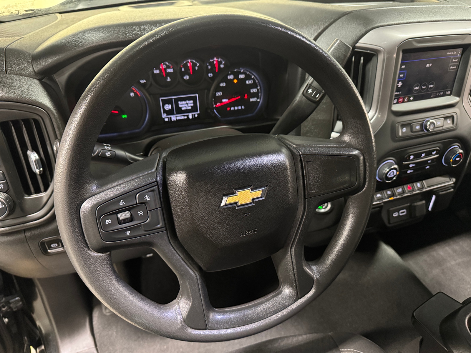 Thumbnail: 2022 Chevrolet Silverado 1500 - 5