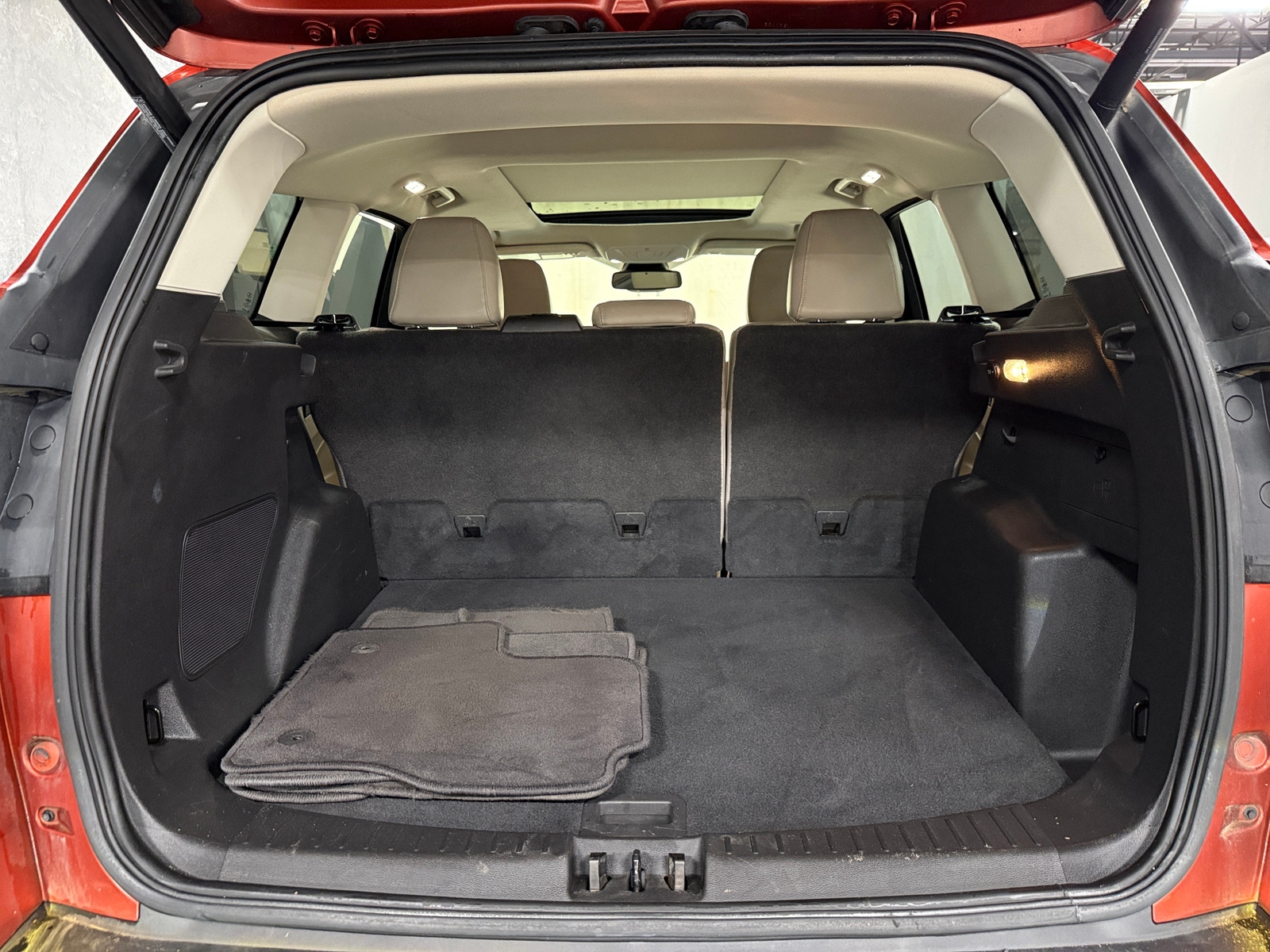 Thumbnail: 2019 Ford Escape - 6