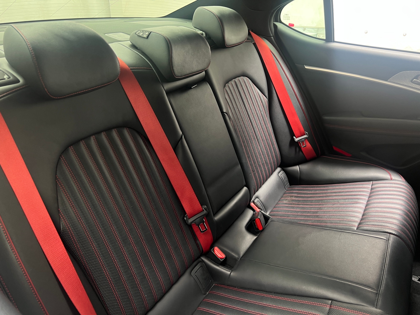 Thumbnail: 2022 Genesis G70 - 5