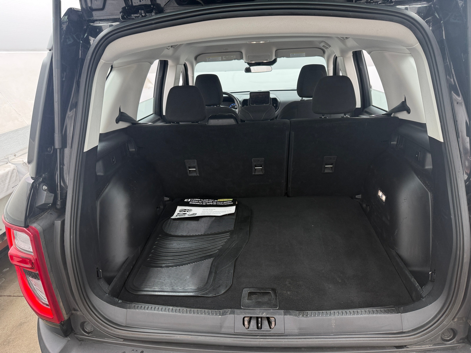 Thumbnail: 2022 Ford Bronco Sport - 7