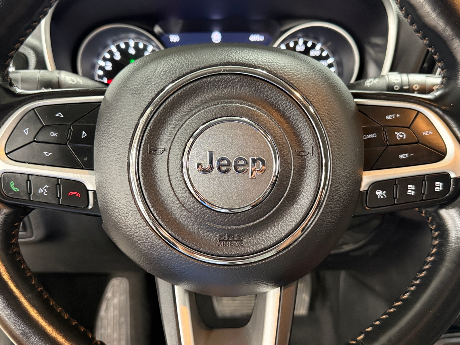 Thumbnail: 2021 Jeep Compass - 4