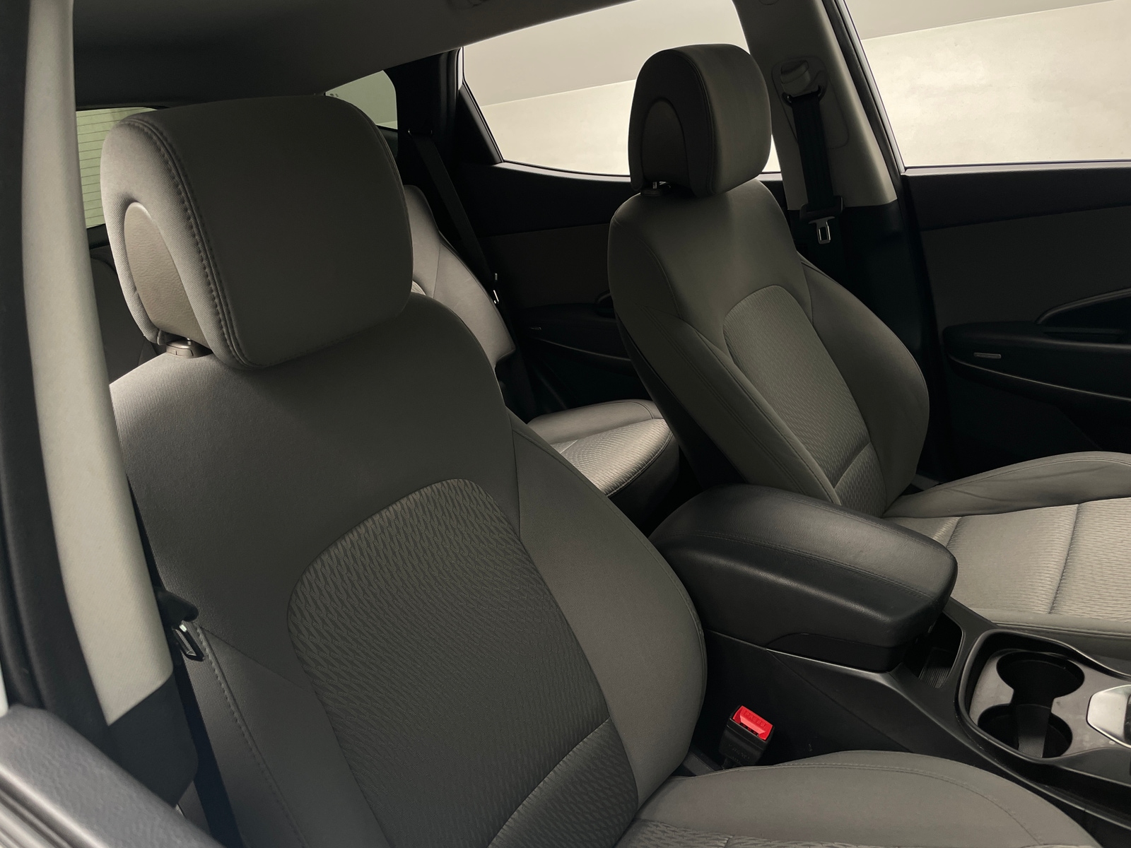 Thumbnail: 2018 Hyundai Santa Fe - 2