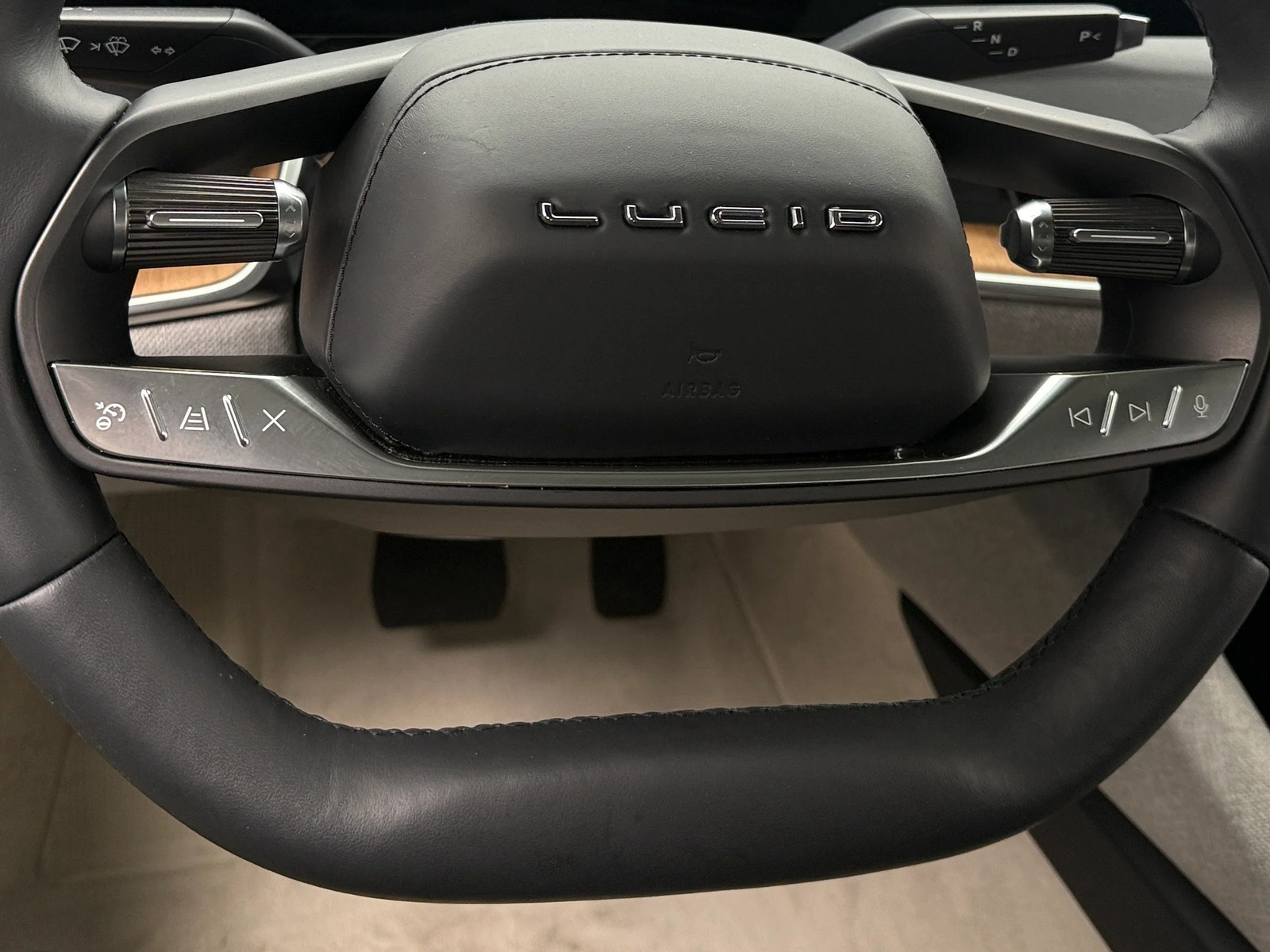 Thumbnail: 2023 Lucid Air - 3