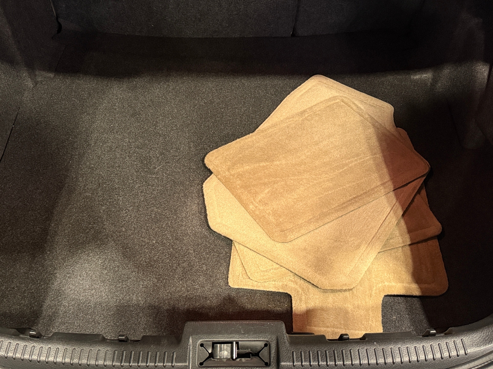 Thumbnail: 2012 Ford Fusion - 6