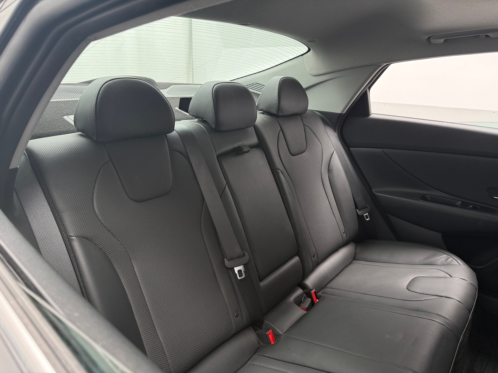 Thumbnail: 2023 Hyundai Elantra - 5