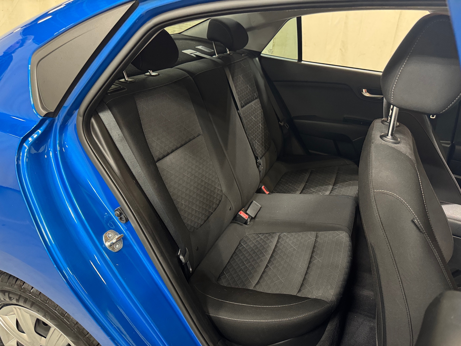 Thumbnail: 2023 Kia Rio - 6