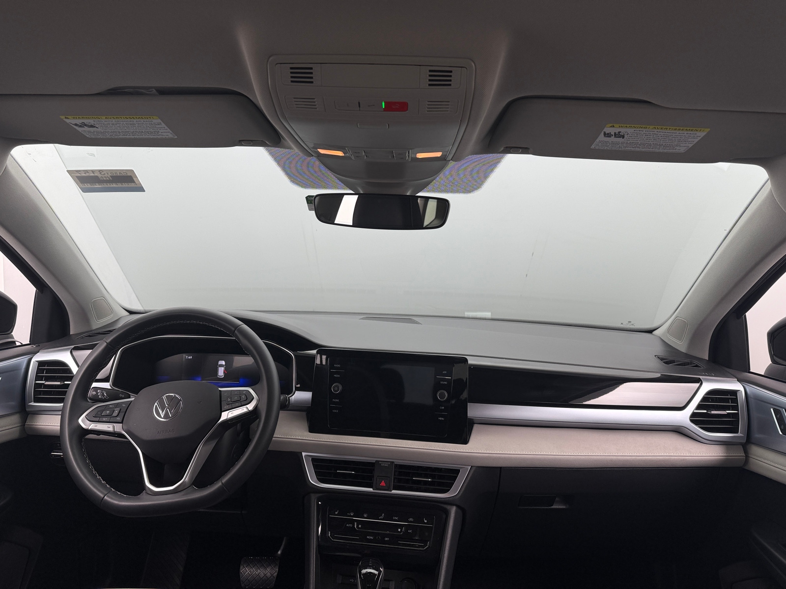 Thumbnail: 2025 Volkswagen Taos - 3