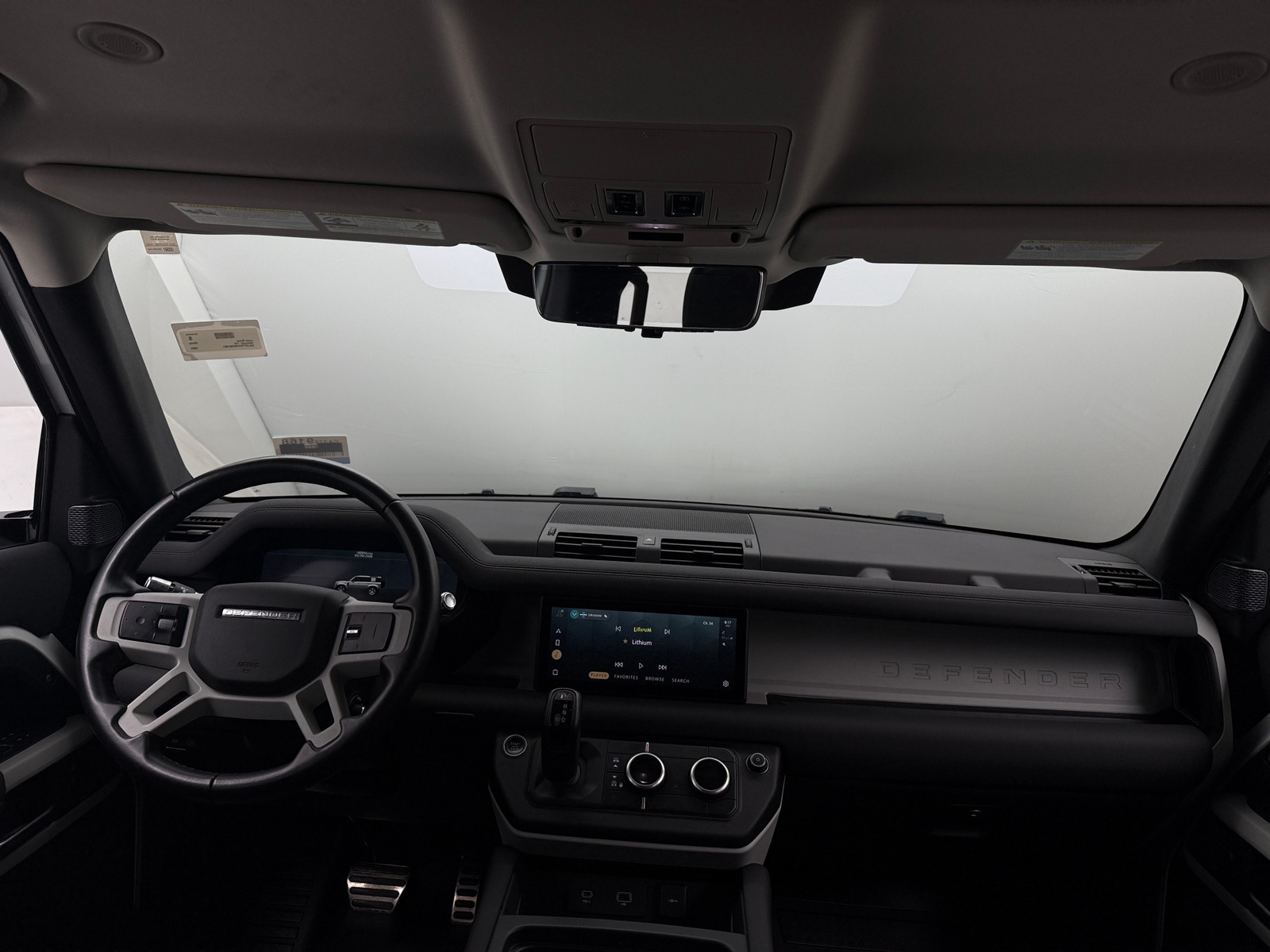 Thumbnail: 2022 Land Rover Defender - 2