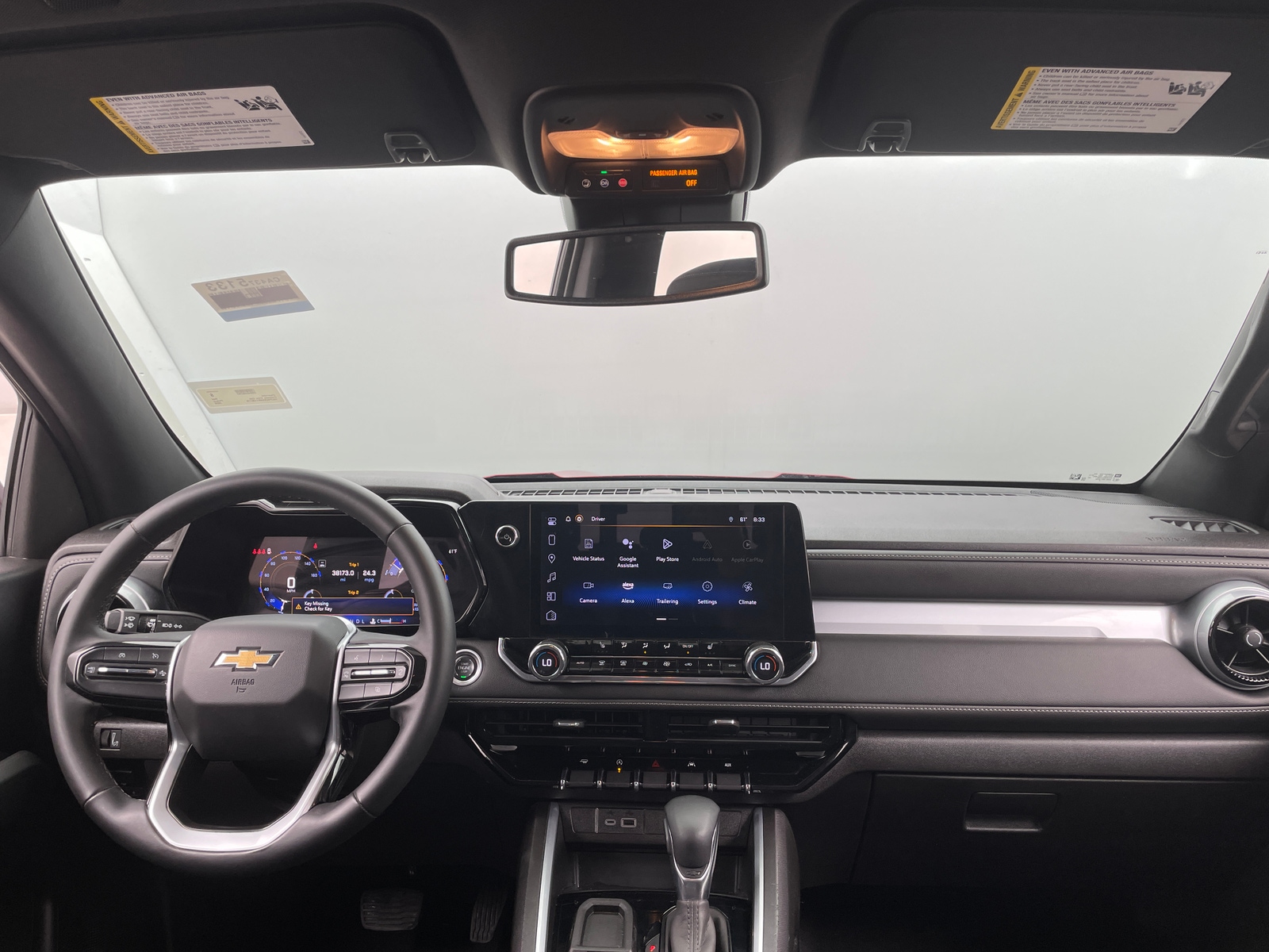 Thumbnail: 2024 Chevrolet Colorado - 3