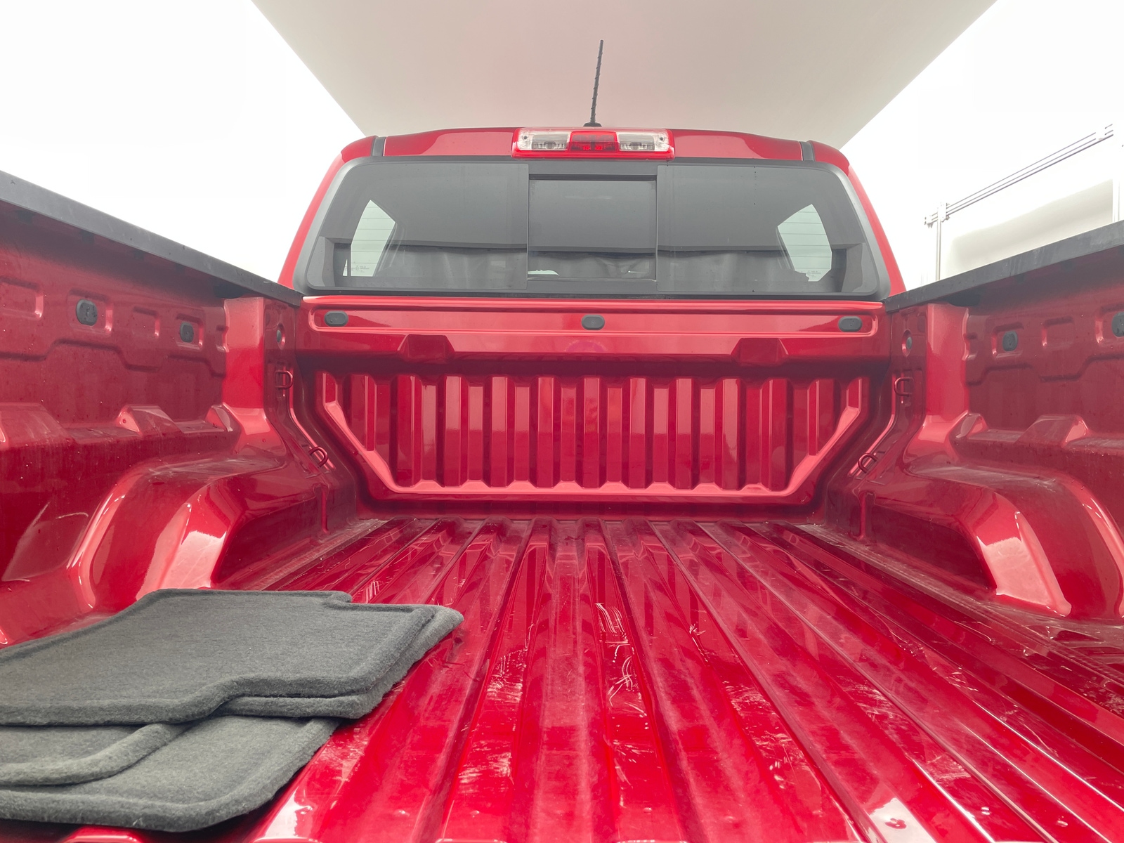 Thumbnail: 2024 Chevrolet Colorado - 7