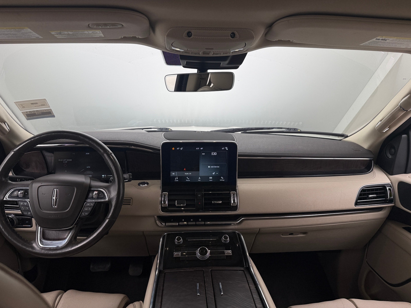 Thumbnail: 2019 Lincoln Navigator L - 2