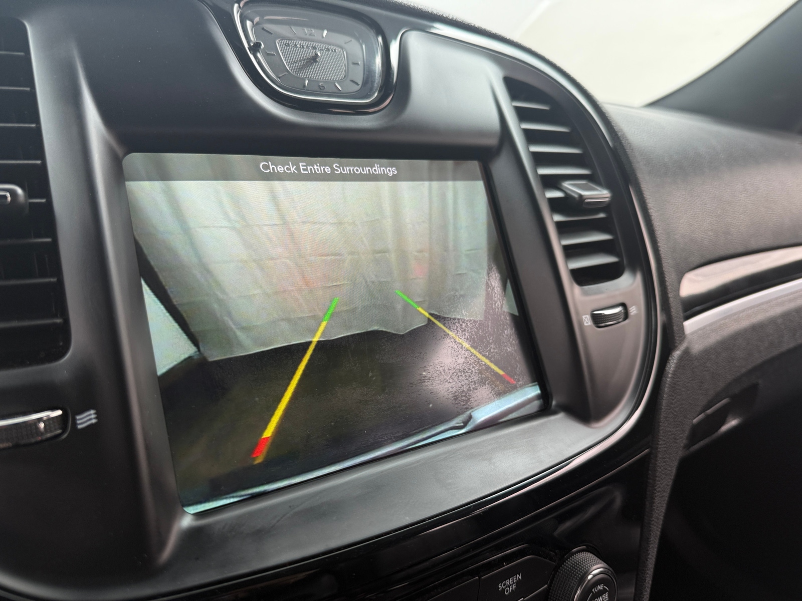 Thumbnail: 2019 Chrysler 300 - 3