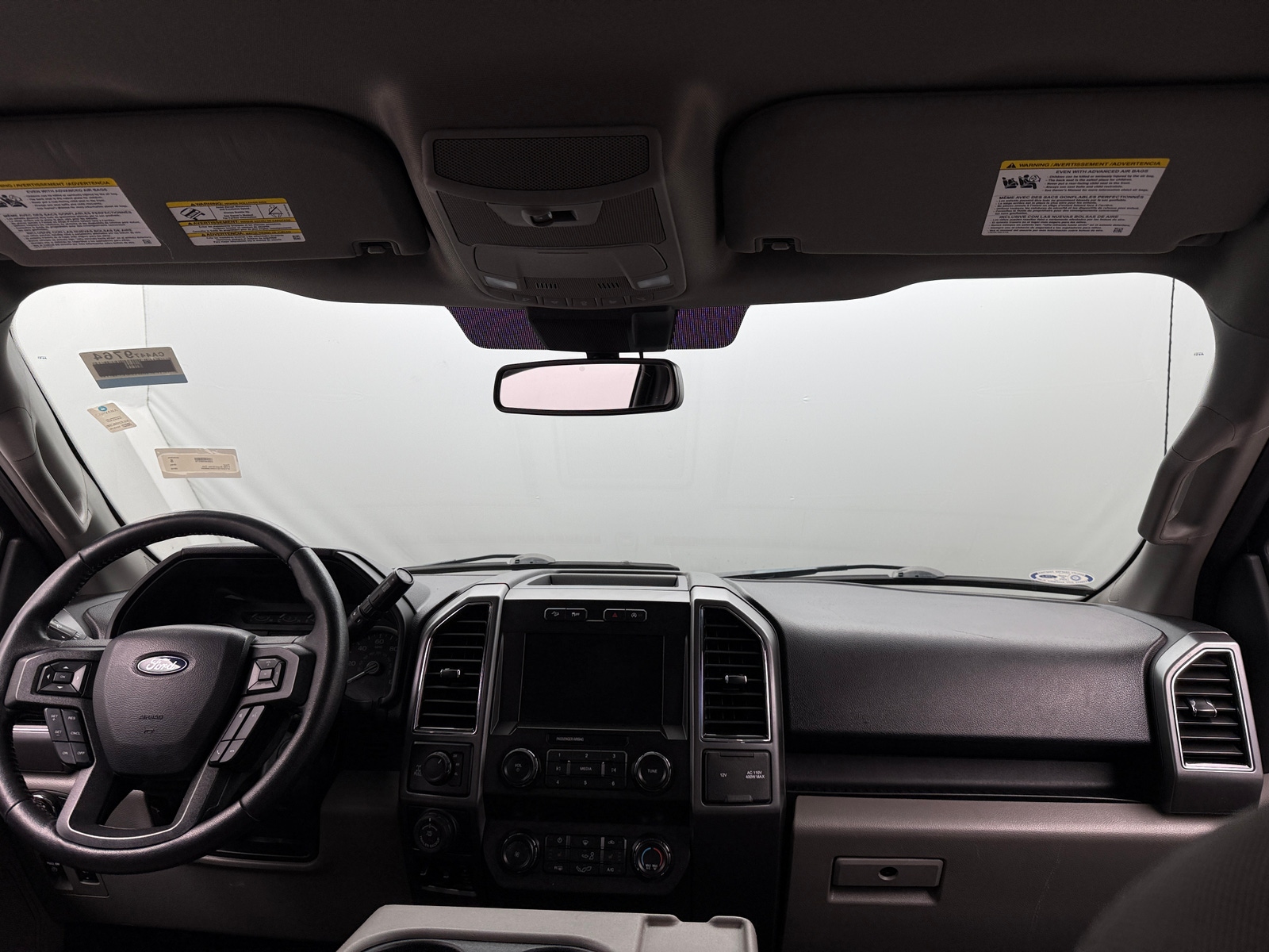 Thumbnail: 2019 Ford Econoline - 3