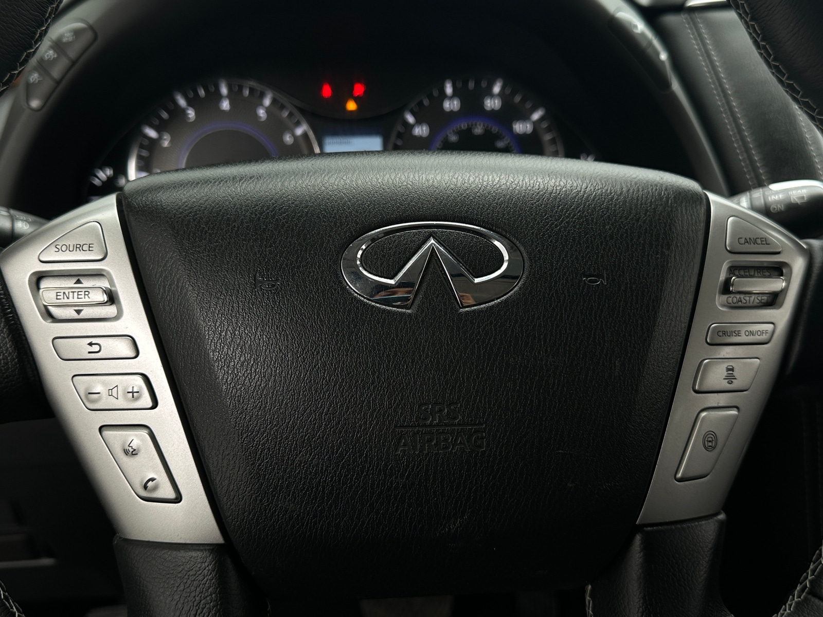 Thumbnail: 2019 INFINITI QX80 - 4