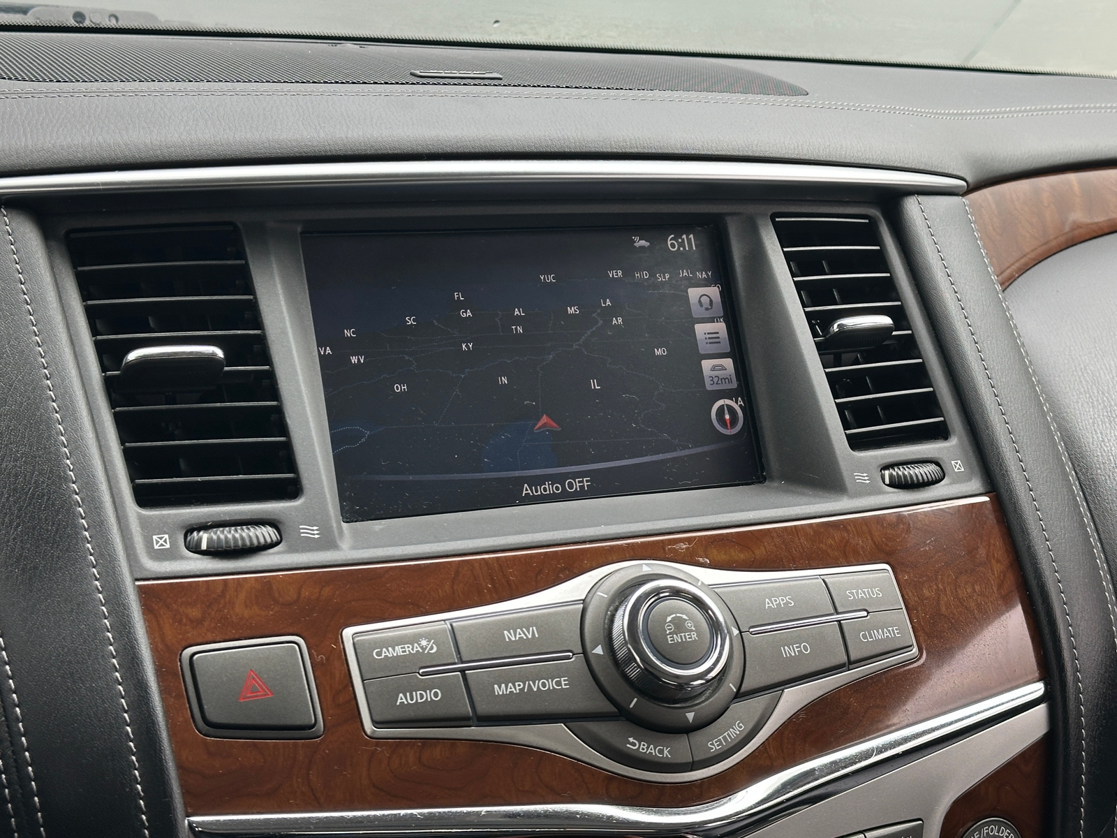 Thumbnail: 2019 INFINITI QX80 - 3