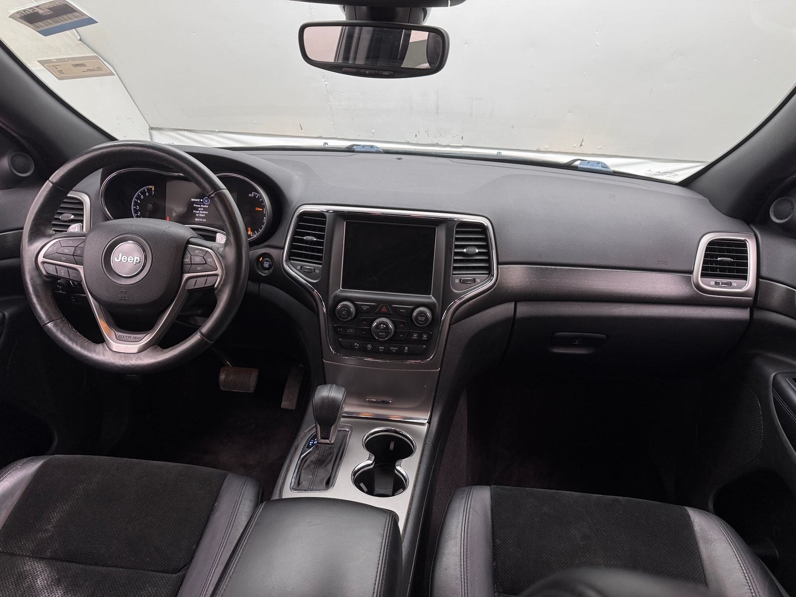 Thumbnail: 2017 Jeep Grand Cherokee - 2