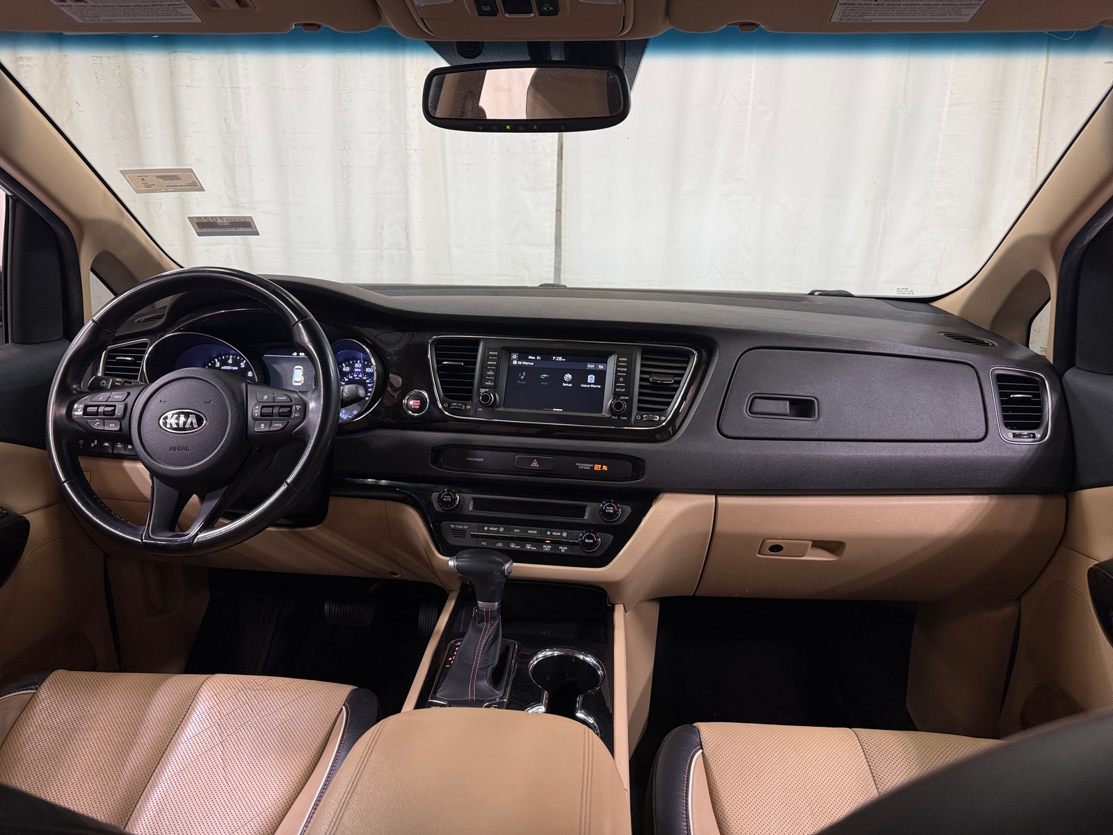 Thumbnail: 2020 Kia Sedona - 2