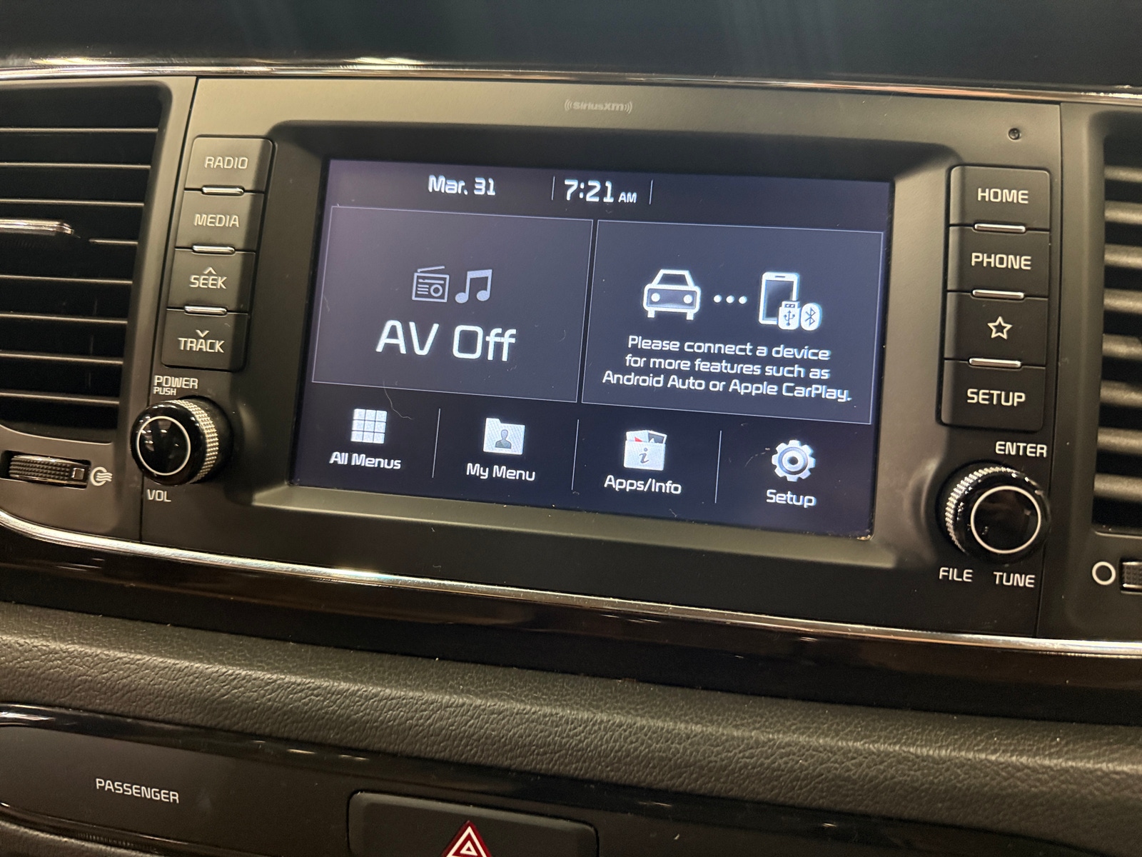 Thumbnail: 2020 Kia Sedona - 3