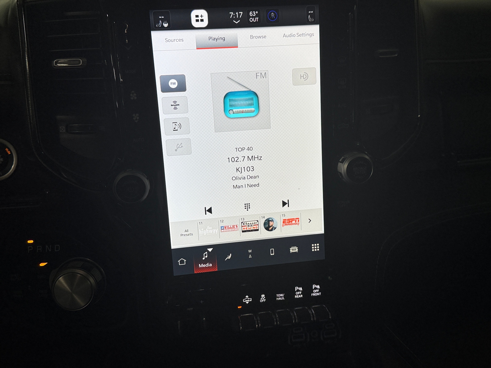 Thumbnail: 2024 RAM 1500 - 3