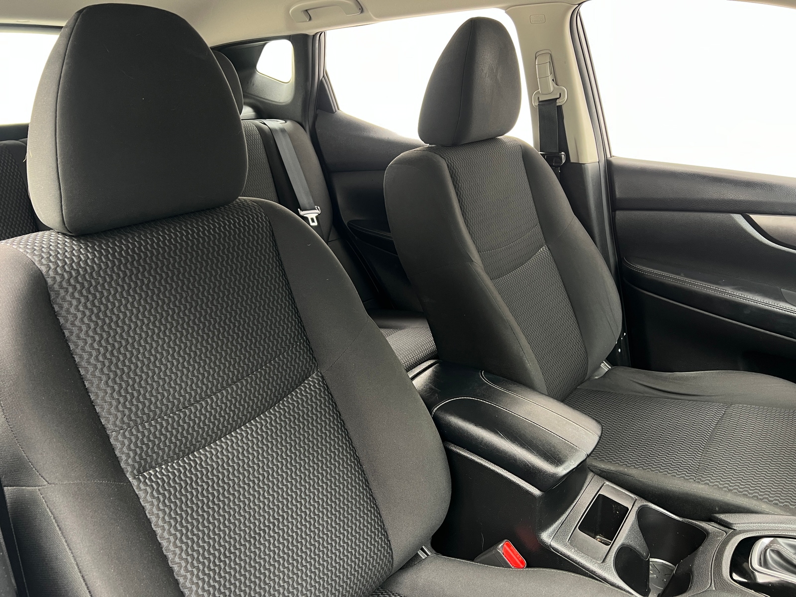 Thumbnail: 2019 Nissan Rogue Sport - 2