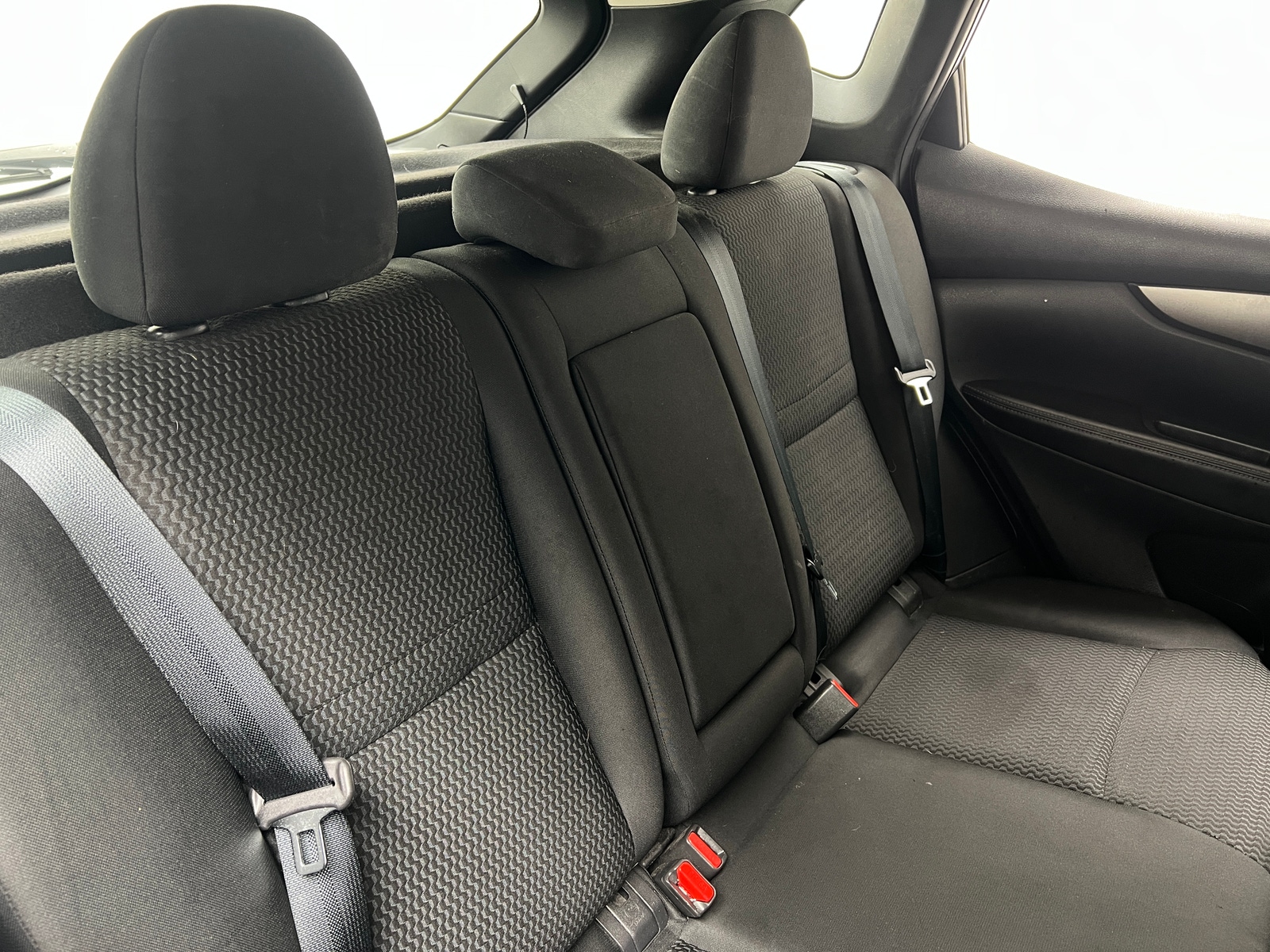 Thumbnail: 2019 Nissan Rogue Sport - 6