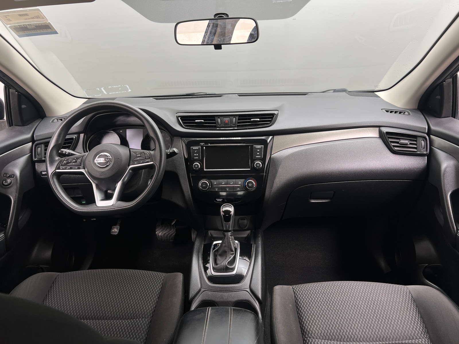 Thumbnail: 2019 Nissan Rogue Sport - 3