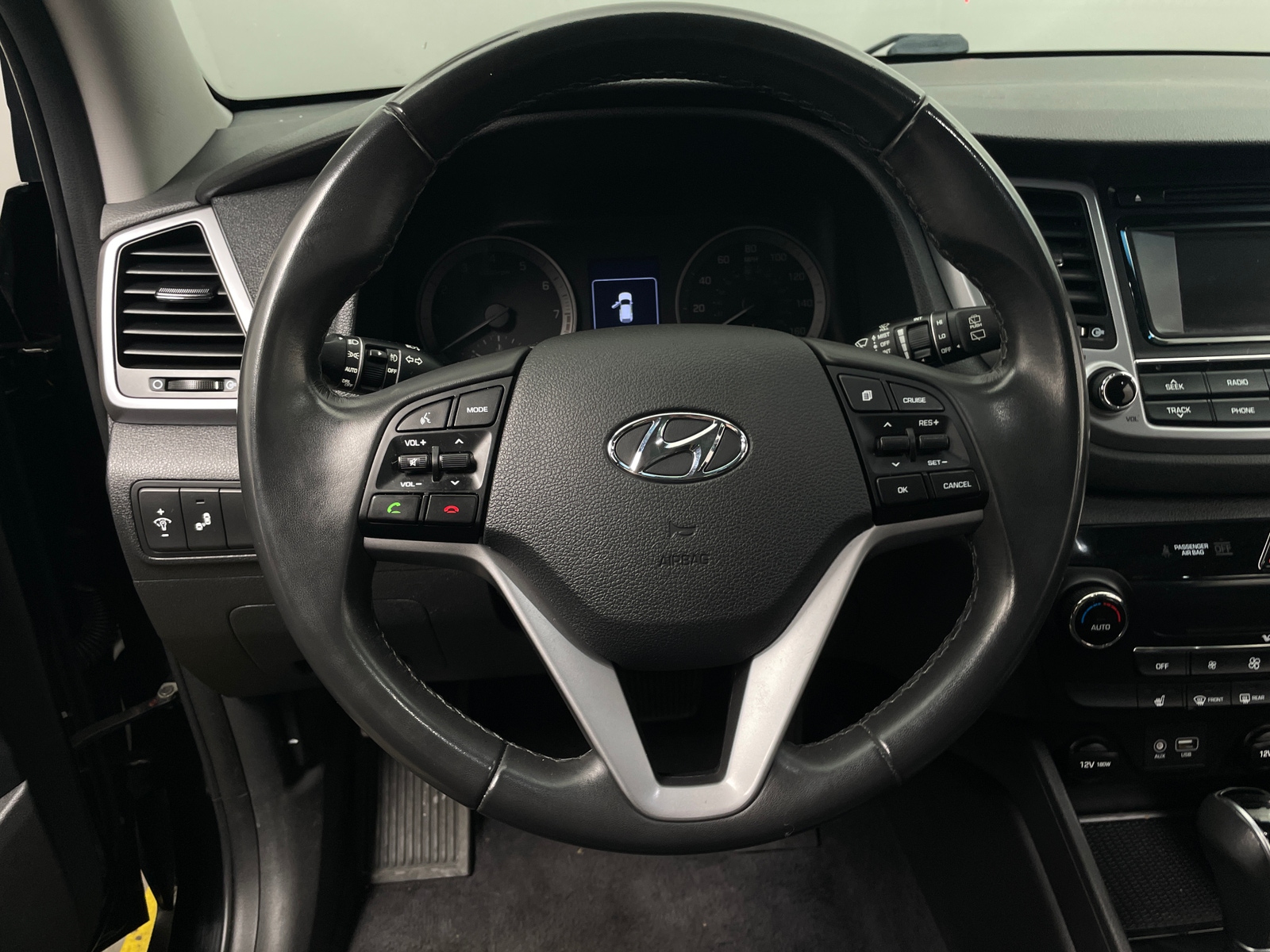 Thumbnail: 2017 Hyundai Tucson - 5