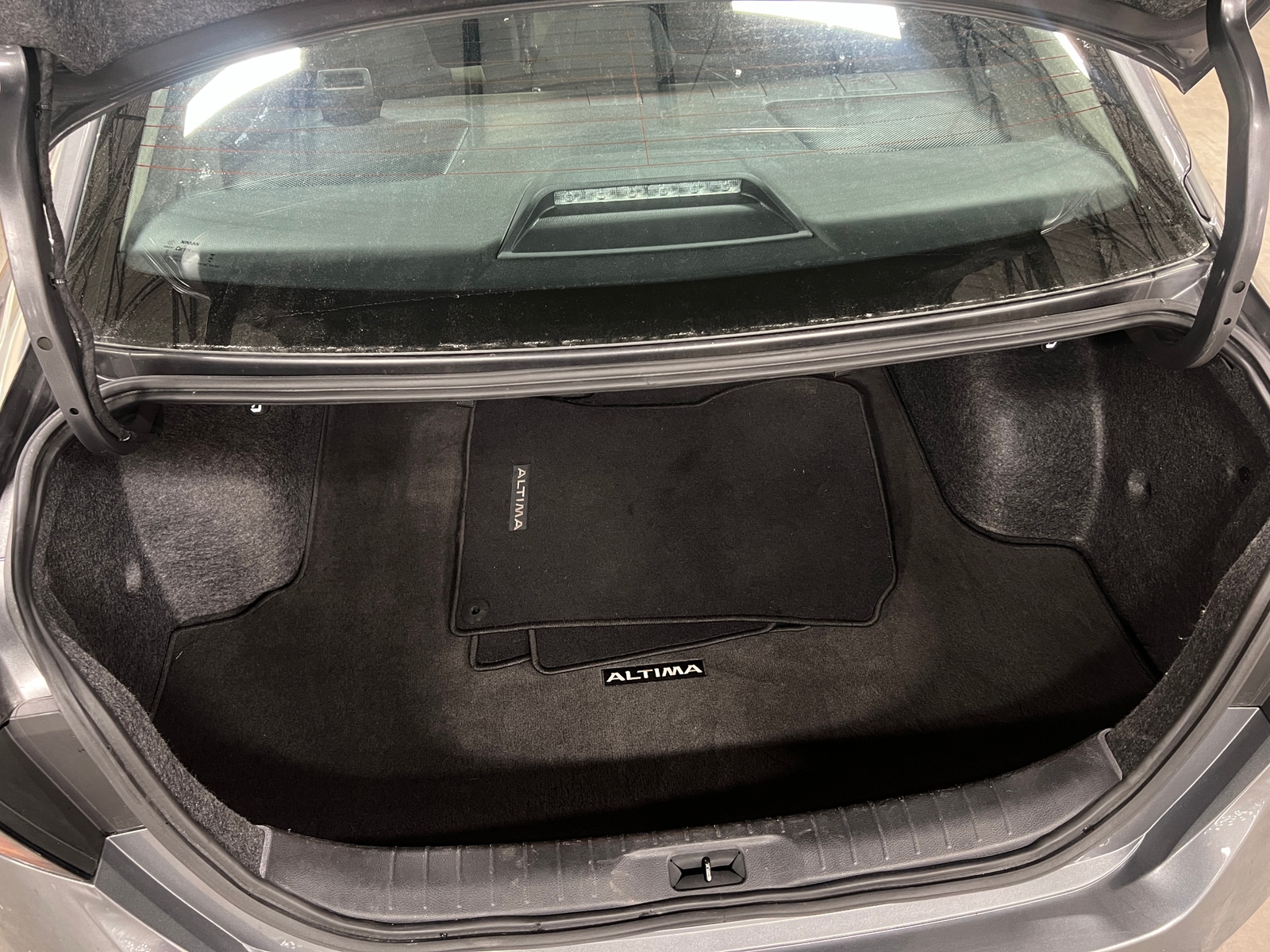 Thumbnail: 2025 Nissan Altima - 7