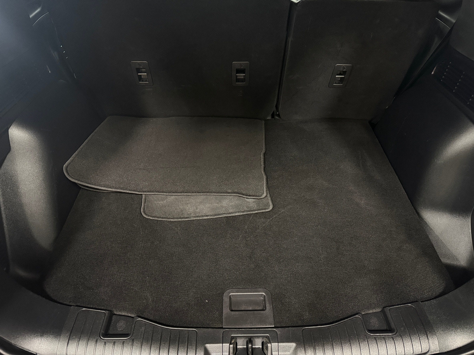 Thumbnail: 2025 Ford Escape - 6