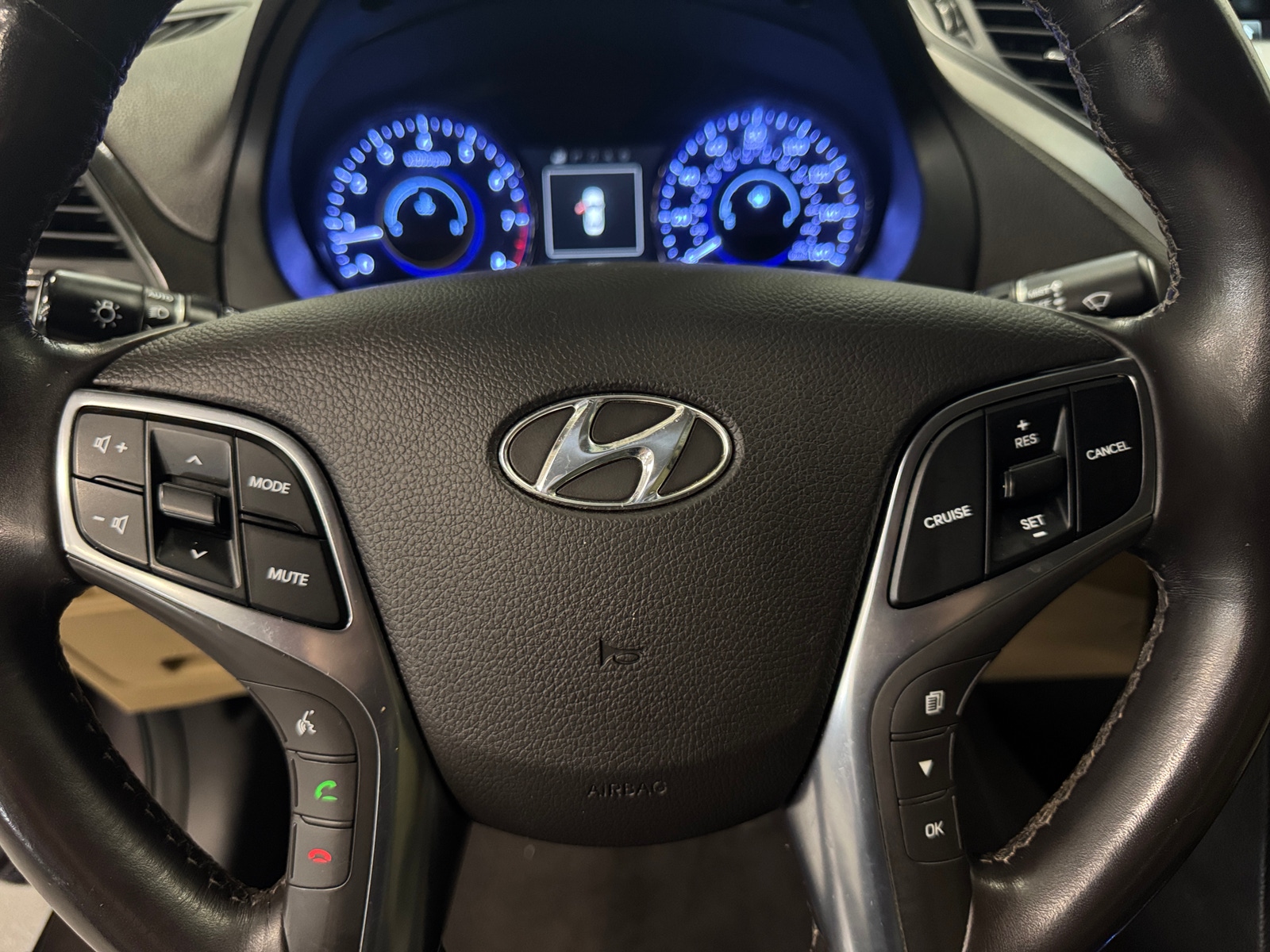 Thumbnail: 2016 Hyundai Azera - 4