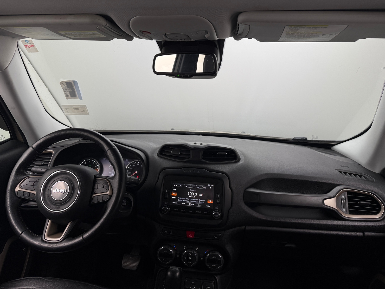 Thumbnail: 2017 Jeep Renegade - 3