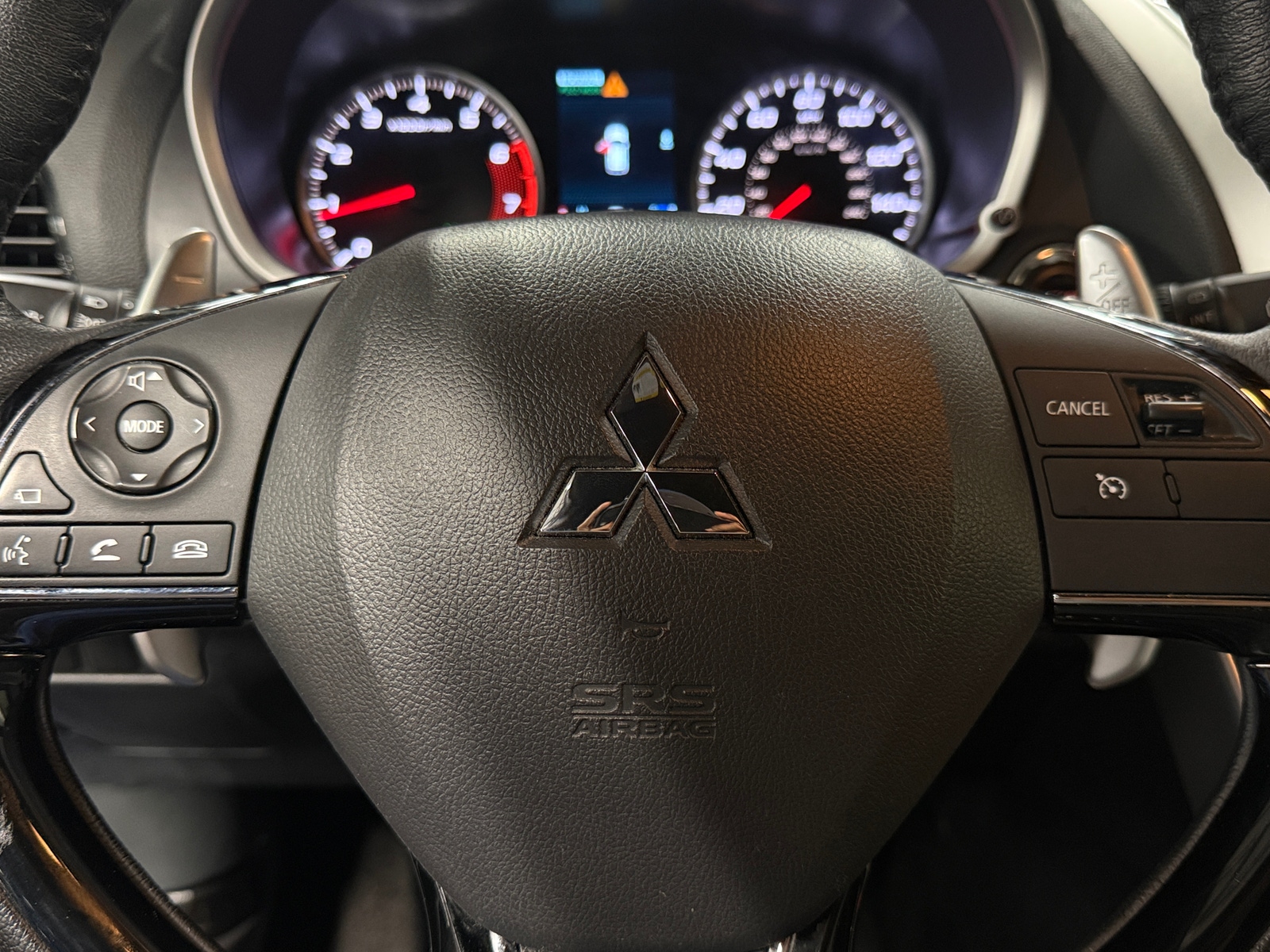 Thumbnail: 2023 Mitsubishi Eclipse Cross - 4