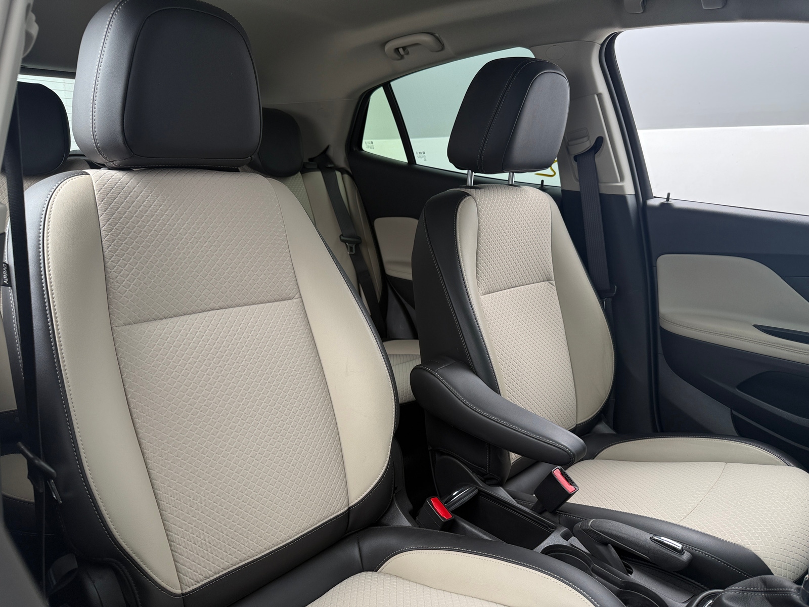 Thumbnail: 2020 Buick Encore - 2