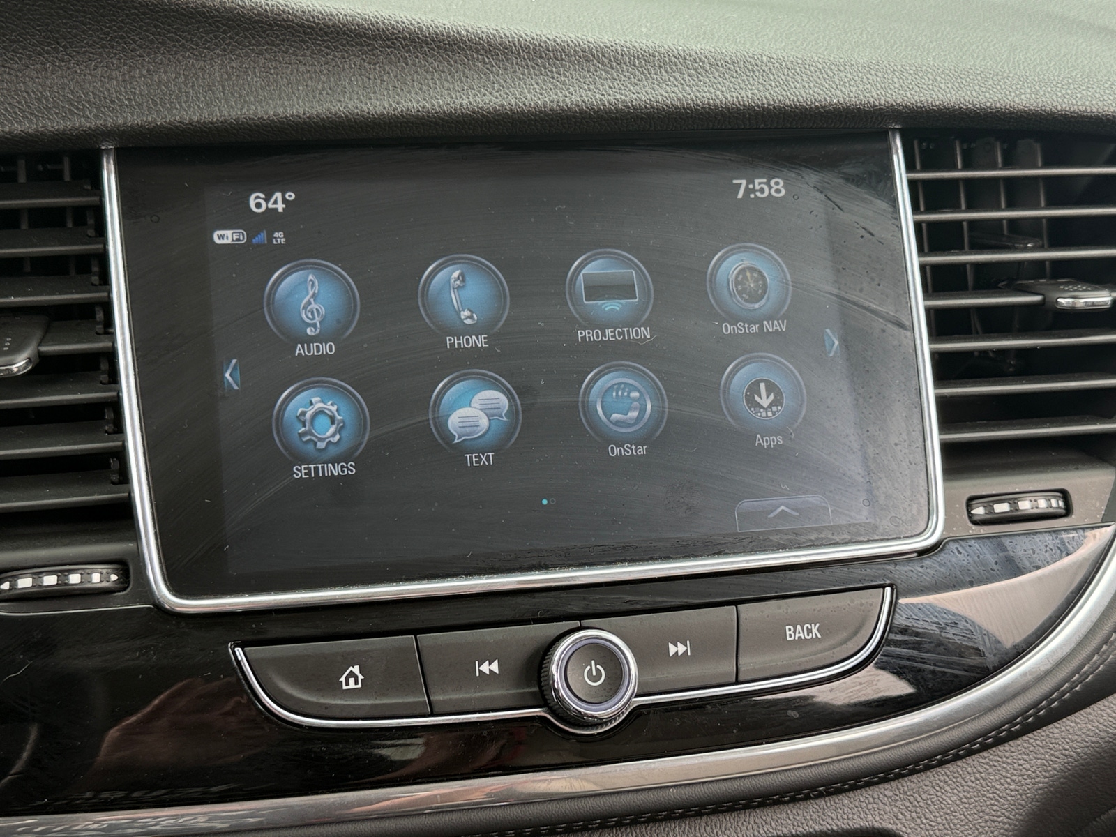 Thumbnail: 2020 Buick Encore - 4