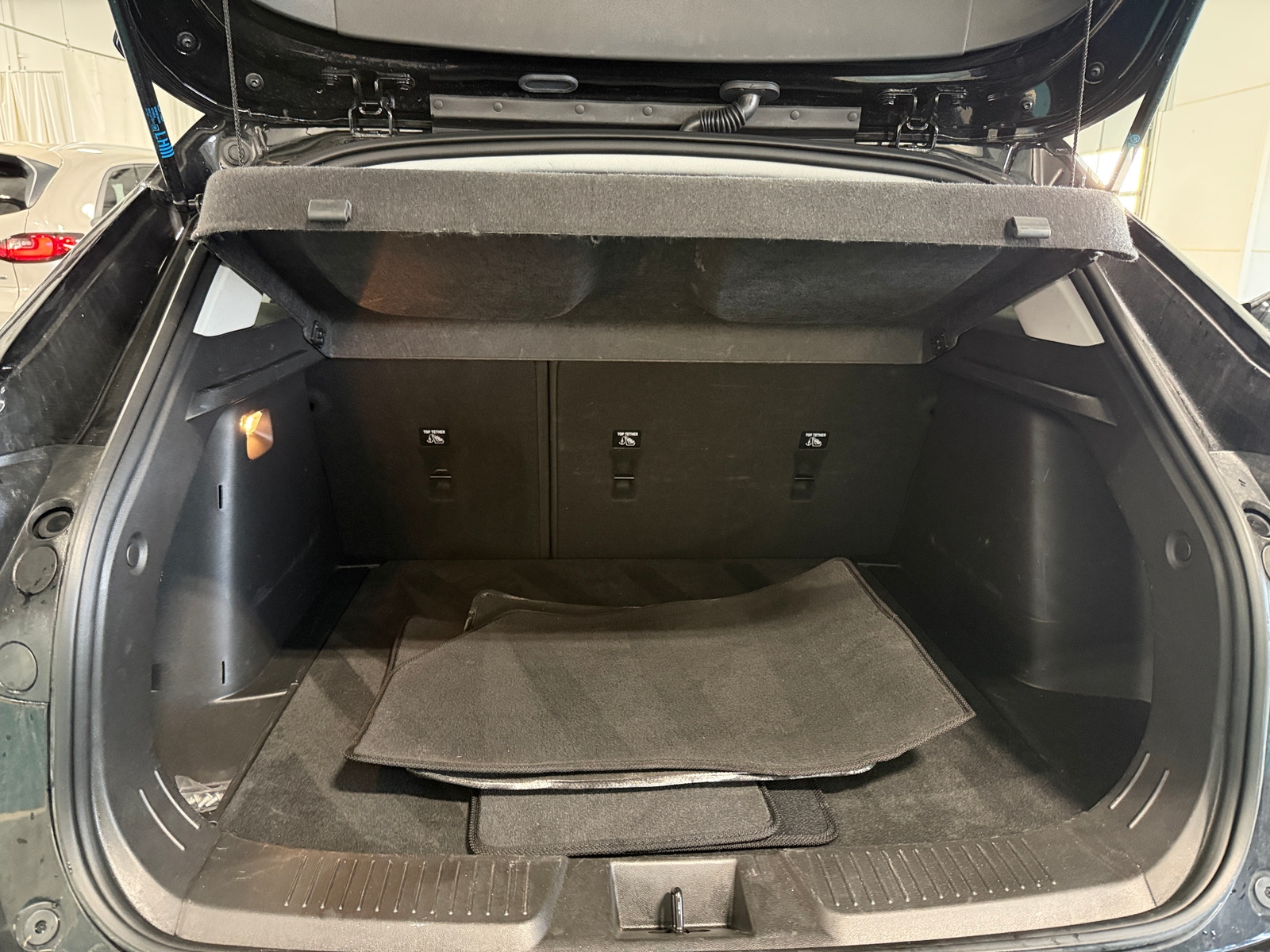 Thumbnail: 2025 Chevrolet Trax - 7