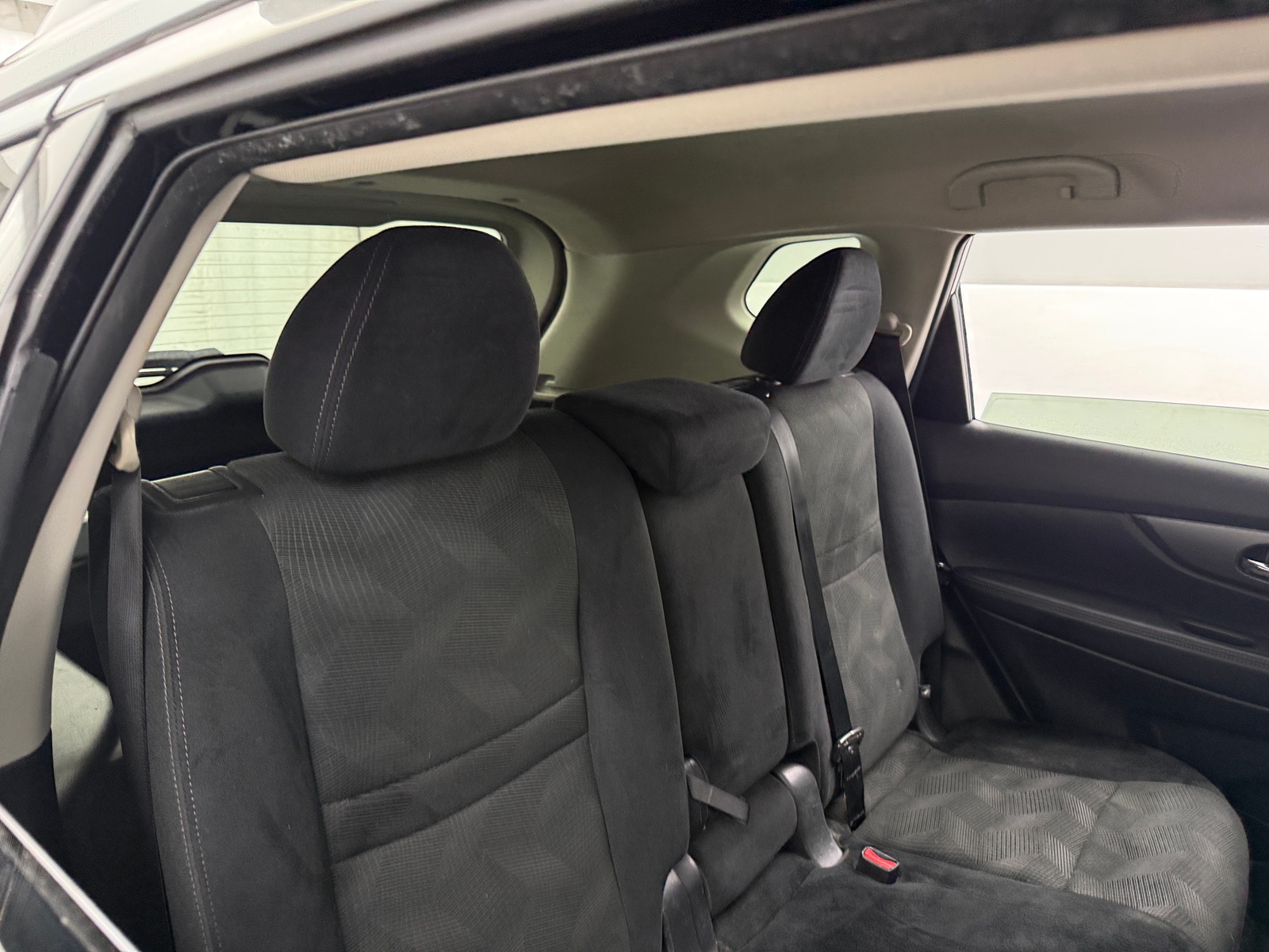 Thumbnail: 2015 Nissan Rogue - 6