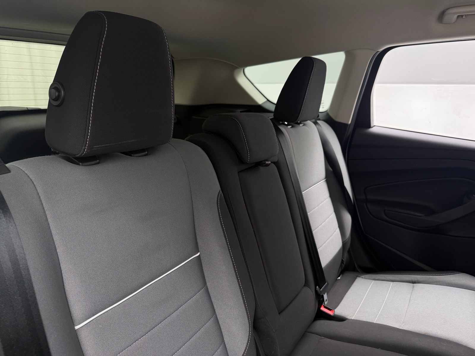 Thumbnail: 2015 Ford Escape - 6