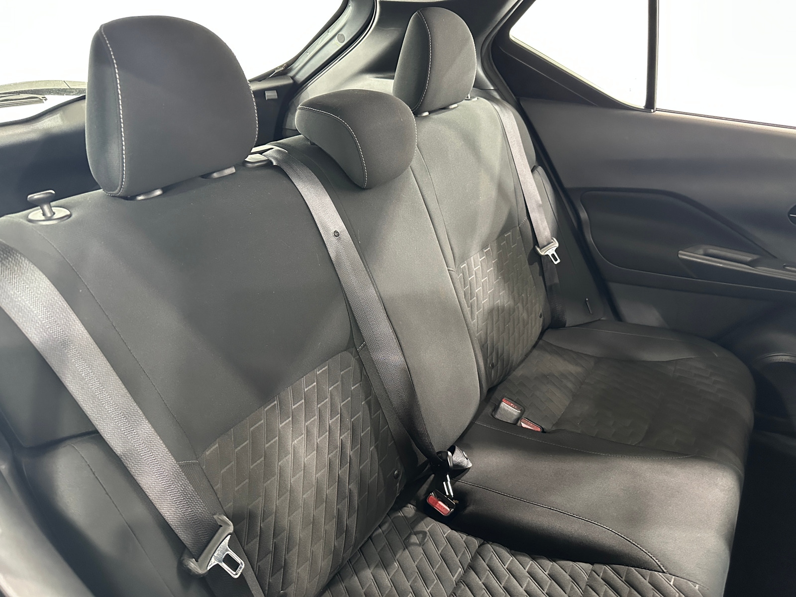 Thumbnail: 2021 Nissan Kicks - 6