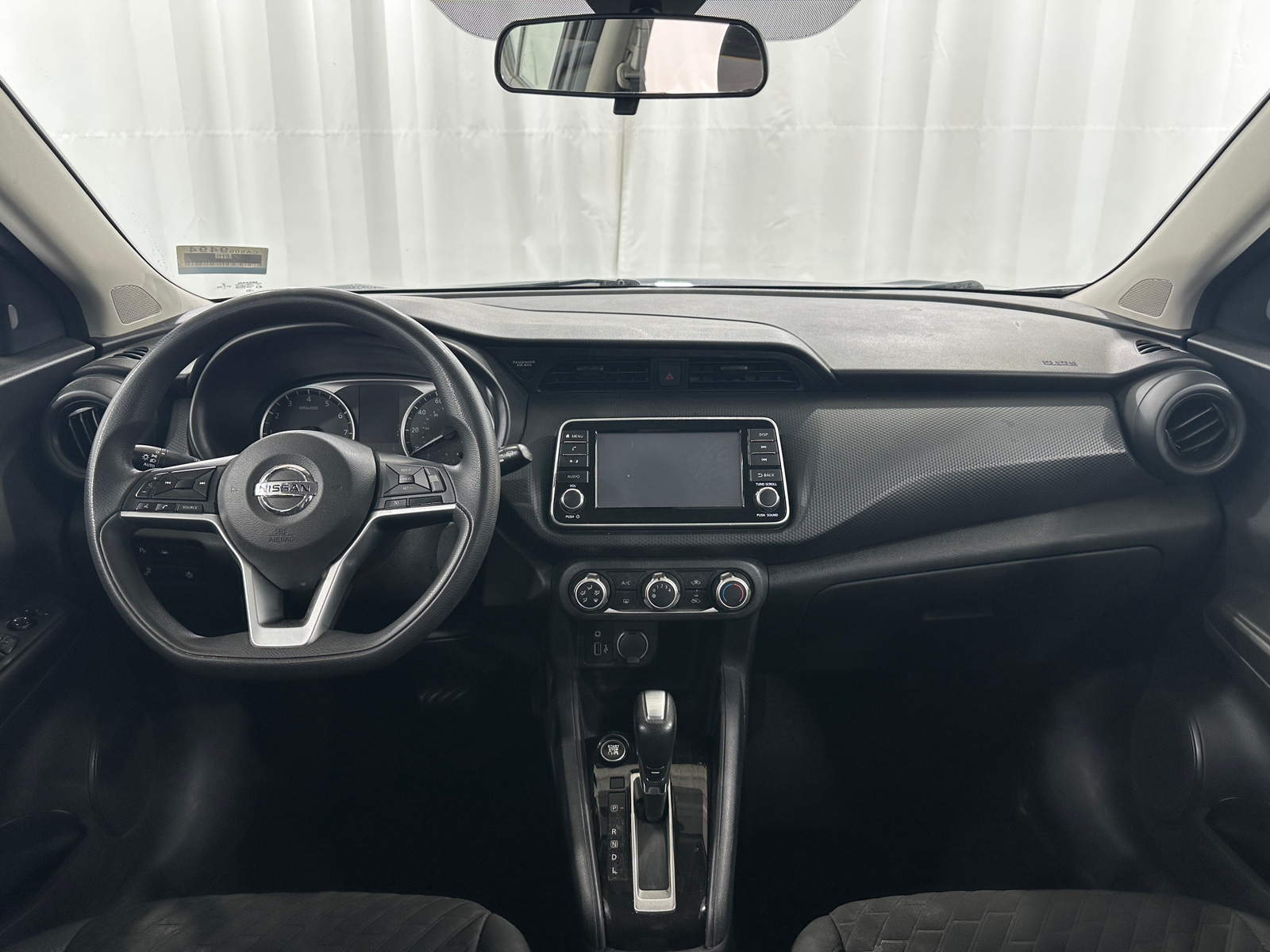 Thumbnail: 2021 Nissan Kicks - 3