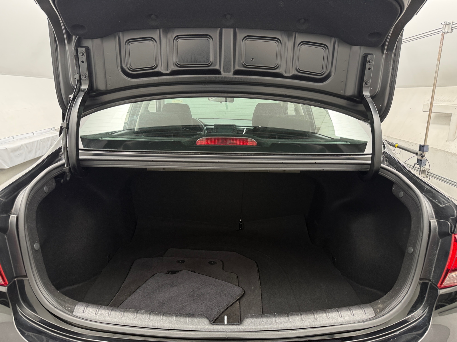 Thumbnail: 2020 Kia Rio - 7