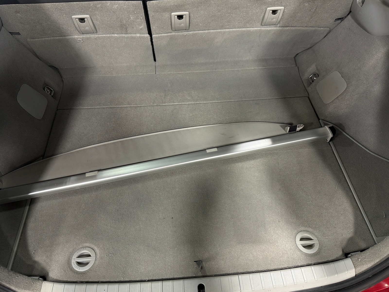 Thumbnail: 2012 Toyota Prius - 6