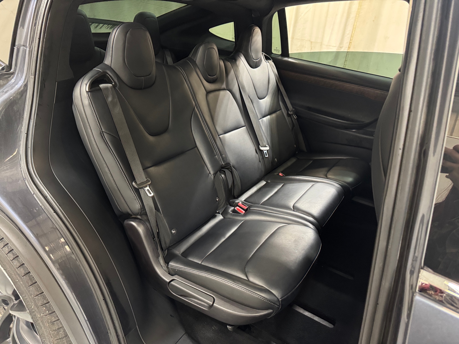 Thumbnail: 2020 Tesla Model X - 5